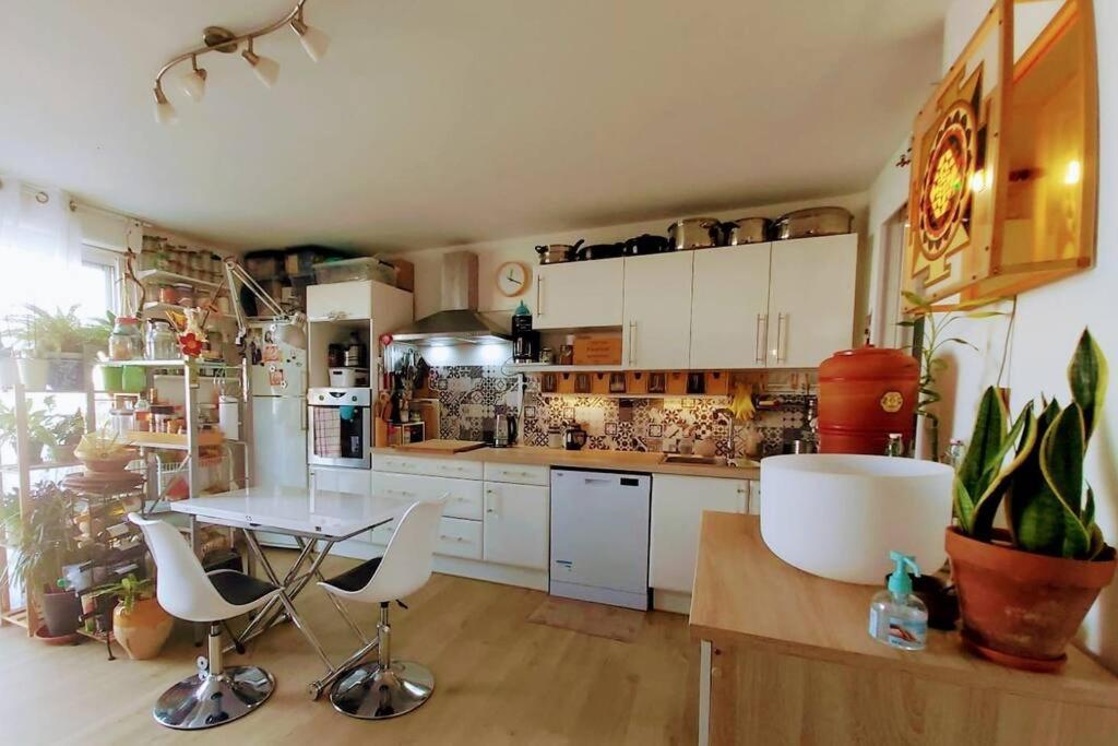 T2 Cosy A La Plage, Terrasse Vue Sur Mer Et Parking Privatif นาร์บอนน์ ภายนอก รูปภาพ